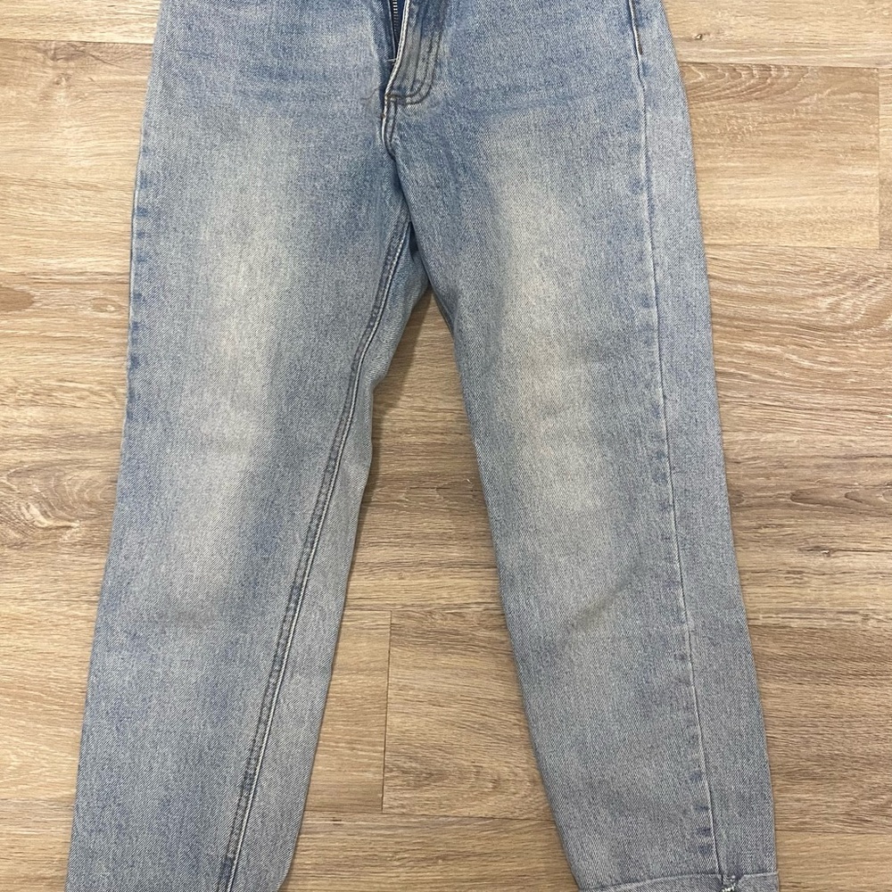 Women’s Classic Blue Jeans